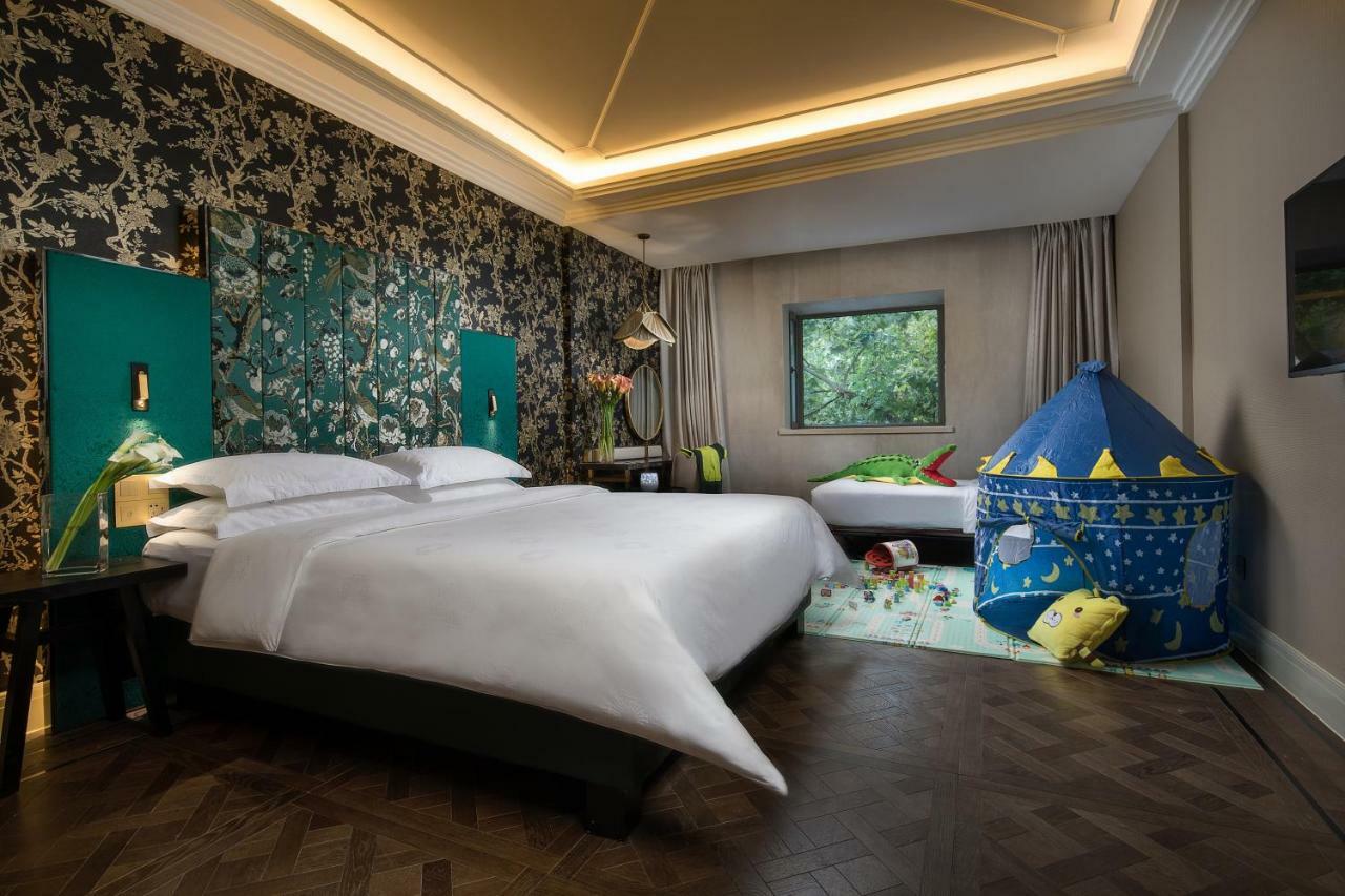 Jinjiang Metropolo Shanghai Xintiandi Hotel Экстерьер фото